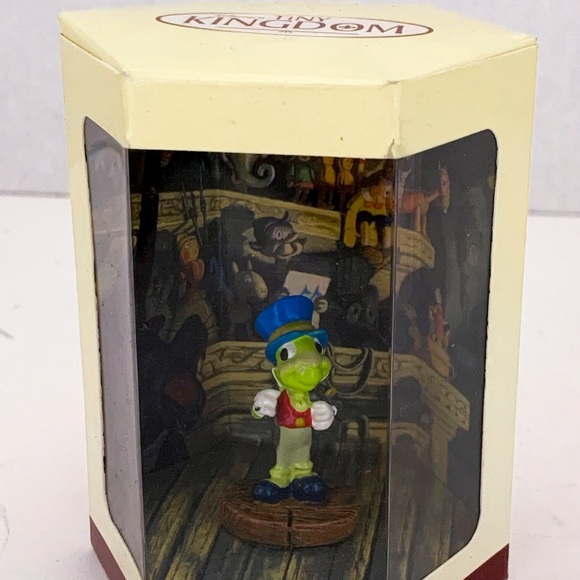 NIB Disney Tiny Kingdom Jiminy Cricket Figurine in Box Vintage Holiday Gift Idea - Picture 3 of 14